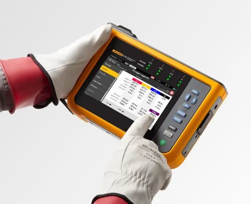 Fluke Netzqualitätsanalysator FLUKE-1775/BASIC - Leistungsanalysator mit 4 Spannungseingangskanälen und Akku-Betrieb, ideal zur präzisen Überwachung der Netzqualität und zur Erfassung von Oberwellen.