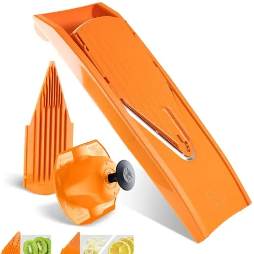 Börner Gemüsehobel V1 (Basis Set) - Verstellbarer V-Hobel für präzise Scheiben - Gemüsehobel mit 2 Einsätzen, schneidet Obst & Gemüse in 3 Stärken. Inklusive Sicherheitsfruchthalter für sicheres Arbeiten. Ideal für kreative Salate und schnelle Zubereitung.