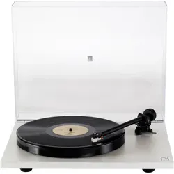 Rega Planar 1 Plattenspieler in Matt Weiß - Hochwertiger Plattenspieler mit elegantem Design, ideal für Vinyl-Liebhaber. Leiser Direktantrieb und einfacher Wechsel zwischen 33/45 U/min für ein optimales Klangerlebnis.