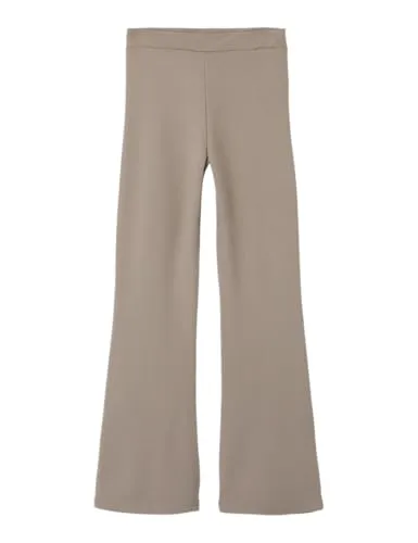 Name It Jerseyhose NKFFRIKKALI für Mädchen – Ausgestellte Viskosehose in Beige - Bequeme Jerseyhose für Mädchen in Mocha Meringue, ideal für den Alltag. Mit elastischem Bund und ausgestelltem Bein für optimalen Tragekomfort.