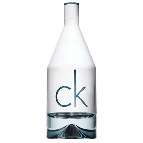 Calvin Klein Ck In2U Him Edt Spray 100 ml - Herrendüfte mit erfrischenden Noten von Tomatenblatt und Zitrone, kombiniert mit einem sinnlichen Duft von Kakao und einer Basis aus weißem Moschus.