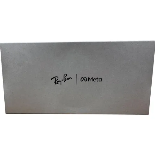 META Ray-Ban Meta Wayfarer Groß (Gen 2) – Cosmic Blue glänzend - Entdecke die neue Generation der Ray-Ban Meta Wayfarer. Diese stylischen AI Glasses bieten längere Akkulaufzeit und eine verbesserte Kamera für unvergessliche Momente – ganz ohne Smartphone in der Hand.