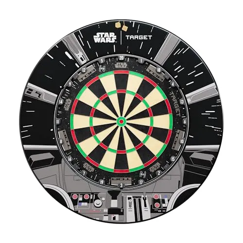 Target Darts Star Wars Tor Dartboard & Surround Bundle - Erleben Sie das STAR WARS Darts-Set mit hochwertiger Stahlspitzen-Dartscheibe und beeindruckendem Millennium Falcon Design. Ideal für Wettkämpfe und Spielspaß zu Hause!