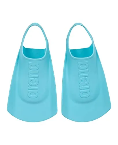 ARENA Kinder Junior Schwimmflosse - Trainingsflosse für Kinder, ideal zum Verbessern des Beinschlages. Schnelltrocknend und aus PVC-freiem Material für höchsten Komfort und Bewegungsfreiheit.