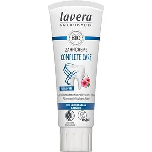lavera Zahncreme Complete Care - Fluoridfrei mit 5-fachem Schutz - Zahnpasta mit Bio-Pflanzenwirkstoffen, vegan und ohne Mikroplastik für eine natürliche, effektive Zahnpflege.