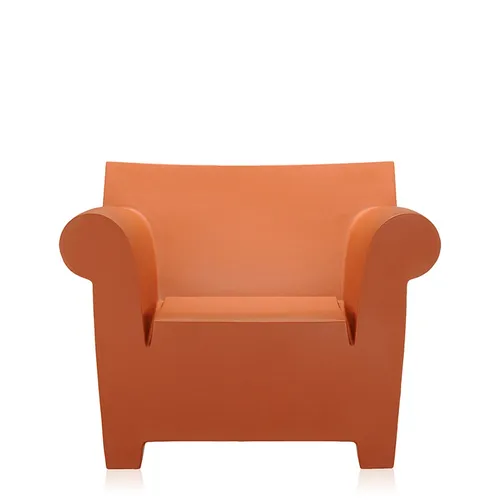 Kartell Bubble Club Sessel erdrot 0607064 - Der Kartell Bubble Club Sessel vereint modernes Design und Funktionalität. Ideal für drinnen und draußen, überzeugt er durch seine wetterfeste Qualität und den auffälligen Look. Ein Must-Have für stilbewusste Räume!