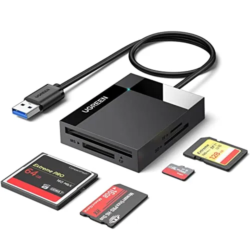 UGREEN USB 3.0 4in1 Card Reader - Speicherkarten-Lesegeräte, ermöglicht gleichzeitiges Lesen von 4 Karten (SD, TF, MS, CF) für maximale Effizienz und Kompatibilität.