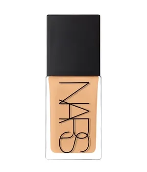 NARS Light Reflecting Flüssige Foundation 30 ml Sahel - Make-up für strahlende Haut mit Pflegewirkung. Die atmungsaktive Formel kaschiert Unregelmäßigkeiten und schützt vor Umwelteinflüssen.