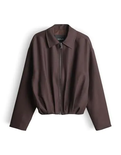 OPUS Damen Blousonjacke Jelani aus feinem Twill Coffee Bean, Größe 40 - Die OPUS Jelani Blousonjacke vereint lässigen Chic mit hochwertiger Verarbeitung. Ideal für moderne Frauen, die Stil und Komfort schätzen. Die lockere Passform und das feine Material sorgen für ein angenehmes Tragegefühl.