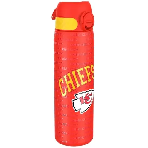 ion8 NFL Kansas City Chiefs Edelstahl Trinkflasche 600 ml – Auslaufsicher und spülmaschinenfest - Praktische Edelstahl Trinkflasche mit 600 ml Fassungsvermögen, ideal für Schule und Freizeit. Der Klappdeckel ermöglicht einfaches Trinken und Nachfüllen. Leicht und handlich, passt in jeden Getränkehalter. Eine umweltfreundliche Wahl für unterwegs.