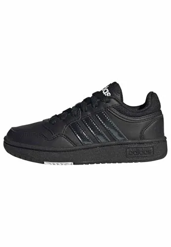 adidas Hoops Shoes - Core Black, 30 EU - Sneaker mit regulärer Passform und dämpfender Zwischensohle für optimalen Komfort und Stil im Alltag.