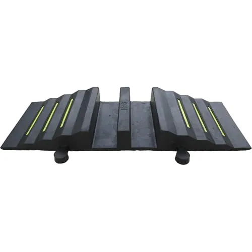 Moravia Schlauchbrücke für B/C/D Schläuche max. 75 mm - Robuste Schlauchbrücke für Baustellen und Schwerlastverkehr. Überfahrhöhe 85 mm, ideal für Schläuche bis 75 mm Ø. Hohe Sichtbarkeit durch gelbe Reflexstreifen und erweiterbares Design.