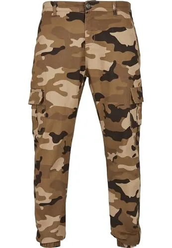 URBAN CLASSICS Cargohose Urban Classics Herren Camo Cargo Jogging Pants 2.0 - Wanderhosen mit praktischem Design: Die camo cargo jogging pants 2.0 bieten großzügige Taschen und einen bequemen Schnitt für maximale Bewegungsfreiheit.