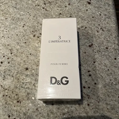 Dolce & Gabbana 3 L'Imperatrice Eau de Toilette 100ml - Damendüfte, strahlender und selbstbewusster Duft mit fruchtig-blumigen Aromen und sinnlichem Moschus für unwiderstehliche Anziehungskraft.