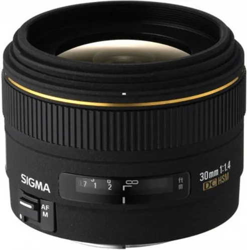 Sigma 30mm 1:1,4 EX DC HSM Canon AF - Kameraobjektive, superlichtstarkes Standardobjektiv für DSLR-Kameras mit APS-C Sensor, ideal für kreative Fotografie