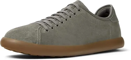 Camper Pelotas Soller Herren Sneaker – Stilvolle Freizeitschuhe mit Komfort - Entdecke den Camper Pelotas Soller – ein Sneaker, der urbanen Stil mit hervorragendem Tragekomfort vereint. Die flexible Außensohle sorgt für optimalen Grip und die gepolsterte Innensohle bietet individuelle Anpassungsmöglichkeiten.