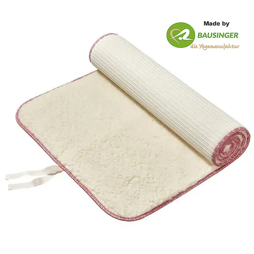 Yogamatte Schurwolle Bausinger Akzent 100 x 200 cm - Maya Rot - Hochwertige Yogamatte aus Schurwolle, ideal für Yoga und Pilates. Bietet Komfort und Rutschfestigkeit für ein optimales Trainingserlebnis.