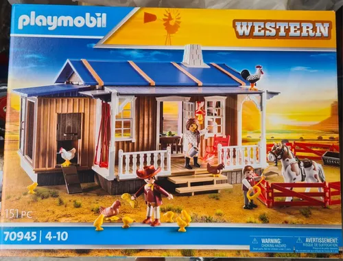 PLAYMOBIL 70945 Westernranch - Western Farm Set für Cowboys und Indianer, ideal für kreative Rollenspiele und fördert die Fantasie von Kindern im Alter von 5-11 Jahren.
