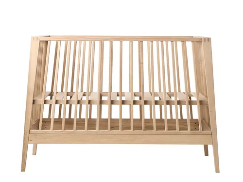 Linea by Leander Babybett - Eiche 0 bis 4 Jahre - NEU + SOFORTLIEFERUNG !