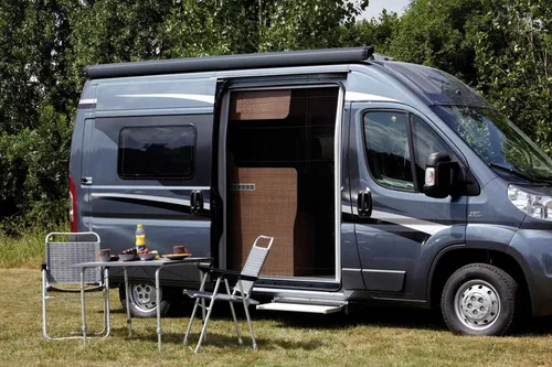 Fliegengitter Flytec FT100 - Kfz-Insekten- & Motorhaubenschutz, sehr effizient und einfach zu verwenden für optimalen Schutz vor Insekten beim Fahren