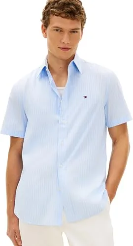 Tommy Hilfiger Kurzarmhemd FLEX POPLIN Regular fit - Elegantes Kurzarmhemd von Tommy Hilfiger für stilvolle Anlässe. Der leichte Baumwollstoff sorgt für hohen Tragekomfort und der Button-Down-Kragen verleiht einen modernen Look. Ideal für Büro und Freizeit.