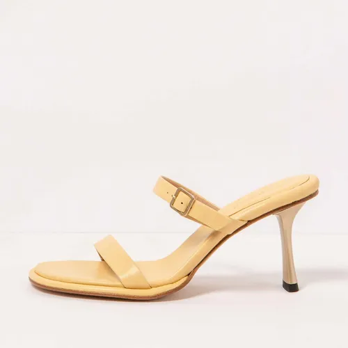 Neosens Damen Sandalen S3194 NAPPA SUN LIGHT/ALBANA in Gelb - Elegante Sandalen mit hohem Absatz für Damen, die Stil und Komfort vereinen. Hochwertige Materialien garantieren Langlebigkeit und ein angenehmes Tragegefühl. Ideal für besondere Anlässe oder den Alltag.