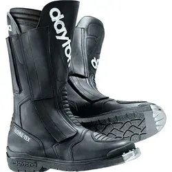 Daytona Trans Open GTX Schuhe schwarz Gr. 42 - Motorradstiefel aus 2,8 mm starkem, wasserabweisendem Spezial-Vollrindleder, wasserdicht und atmungsaktiv dank GORE-TEX Duratherm-Membrane für optimalen Tragekomfort.