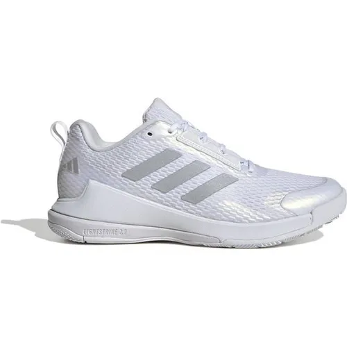 adidas Performance NOVAFLIGHT 2 INDOOR SCHUH - Hallenschuh für Volleyball - Volleyballschuhe in Größe 10, optimaler Halt und Dämpfung für Höchstleistungen auf dem Spielfeld.
