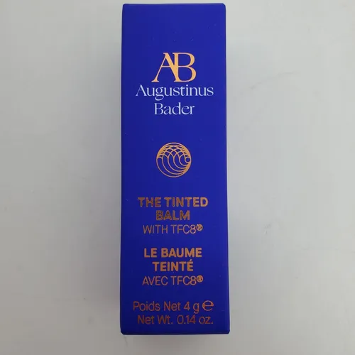 Augustinus Bader The Tinted Balm Shade 1 - Deep Pink - Lippenpflege mit Farbtouch, hydratisiert und nährt die Lippen, schützt vor Umwelteinflüssen und sorgt für ein schönes Lächeln.
