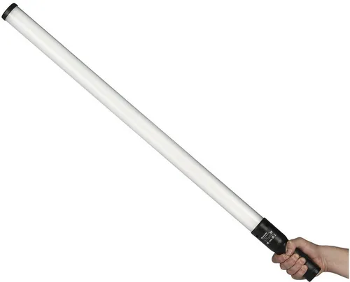 QUADRALITE RGB SmartStick 36 LED Tube – Vielseitige Lichtquelle - Der QUADRALITE RGB SmartStick 36 LED Tube bietet kreative Beleuchtungsmöglichkeiten für Fotostudios. Mit verschiedenen Farbmodi und einfacher Handhabung ist er ideal für kreative Projekte.