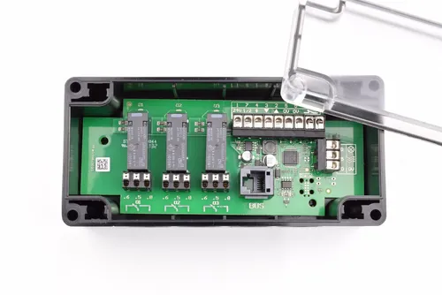 Hörmann Universaladapterplatine UAP 1 - Kamera Ladegeräte: Die Universaladapterplatine UAP 1 von Hörmann ist kompatibel mit RotaMatic und LineaMatic, ideal für vielseitige Anwendungen.