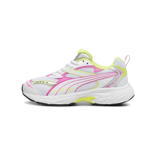 Puma Morphic Damen Sneaker – Retro-Laufschuh mit dynamischem Look - Damen Schuhe, sportlicher Retro-Laufschuh mit athletischer Silhouette und recycelten Materialien für umweltbewusste Mode.