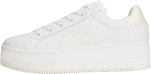 Plateausneaker TOMMY JEANS "TJW FLATFORM PEARLIZED SNEAKER" - Sportliche Plateausneaker für Damen aus Leder und Lederimitat mit weichem Schaftrand, ideal für einen lässigen Look und hohen Tragekomfort.