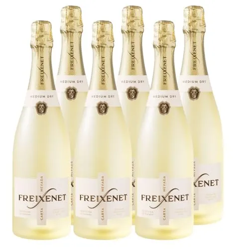 Freixenet Carta Medium Dry (6 x 0,75 l) Halbtrockener Sekt aus traditioneller Flaschengärung; Noten von Pfirsich und Honig