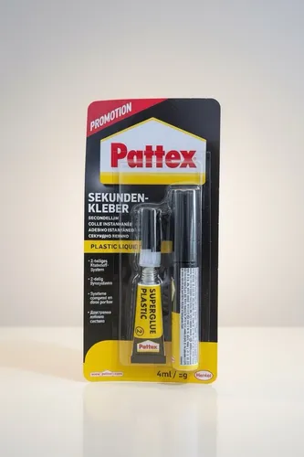 Pattex Plastix Kunststoffkleber PSA1C 1 Set - Klebstoff für Kunststoffreparaturen, ideal für Spielzeug, Autozubehör und Büroartikel – schnell und zuverlässig.