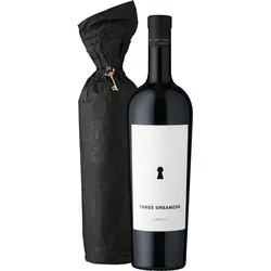 Three Dreamers Montepulciano Appassimento Fantini - Intensiver Rotwein aus den Abruzzen, hergestellt nach traditioneller Appassimento-Methode. Perfekt zu kräftigen Fleischgerichten und reifem Käse, mit tiefen Aromen von dunklen Früchten und süßen Gewürzen.