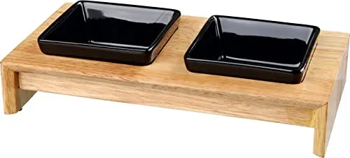 TRIXIE Napf-Set Futternapf für Hunde Keramik/Holz rutschfest 2×200 ml - Praktisches Set mit 2 rutschfesten Näpfen aus Keramik und Holz. Ideal für eine saubere Fütterung. Spülmaschinengeeignet und in stilvollem Schwarz.
