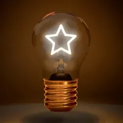 SUCK UK Wiederaufladbare Tischlampe Sternform - Schreibtischlampe mit kabellosem Design und 5 Stunden Akkulaufzeit; ideal für stimmungsvolles Licht im Schlafzimmer oder Wohnzimmer.
