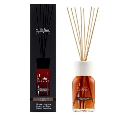 Millefiori Milano Natural Vanilla and Wood Raumduft 250 ml - Düfte & Aromen - Hochwertiger Raumduft mit 30% Duftanteil, vereint süße Vanille mit der Kraft von Ebenholz und Sandelholz für ein langanhaltendes Dufterlebnis.
