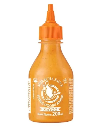 FLYING GOOSE Sriracha Mayoo Sauce - THAILÄNDISCHE MAYONNAISE | Pikante Mayonnaise mit leichter Schärfe aus sonnengereiften Chilischoten, ideal zum Würzen, Dippen oder Marinieren.
