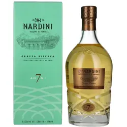 Nardini Grappa Selezione Riserva 7 Anni - Hochwertiger Grappa, 7 Jahre in Holzfässern gereift, ideal zu Desserts & Gebäck mit verführerischen Noten von Vanille und wilden Beeren.