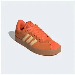 adidas Damen VL Court 3.0 Schuhe, Pure Orange/Orange Tint/Iron Met., 37 1/3 EU - Stylische Damen Sneakers mit regulärer Passform und bequemer Gummiaußensohle für optimalen Tragekomfort im Alltag.