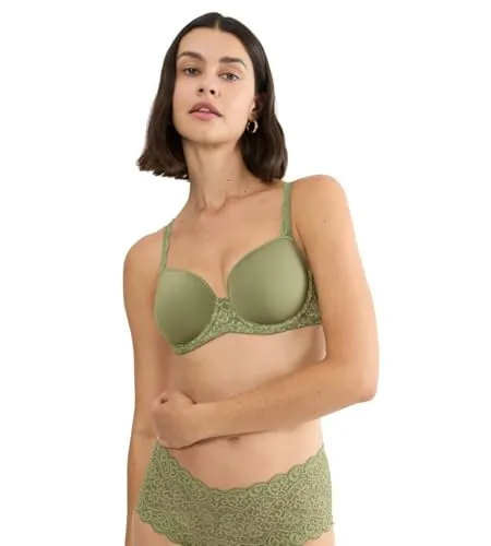 Triumph Amourette WP Olive Gold Spacer-BH - Leichter und atmungsaktiver Spacer-BH mit Bügel. Die glatten Cups und Spitzen-Details sorgen für eine elegante Optik. Der tiefe Rückenausschnitt und die verstellbaren Träger bieten optimalen Komfort und eine schmeichelnde Passform.