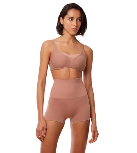 Triumph Damen Soft Sculpt Bandeau Short - Funktionsunterwäsche, nahezu unsichtbar unter der Kleidung, mit einem weichen, breiten Band für einen leicht-formenden Effekt und optimalen Tragekomfort.