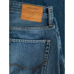 JACK & JONES JJICHRIS JJORIGINAL SQ 713 Jeans für Herren - Hochwertige Herrenjeans von JACK & JONES mit regulärer Passform. Für ein angenehmes Tragegefühl und eine stilvolle Optik im Alltag.