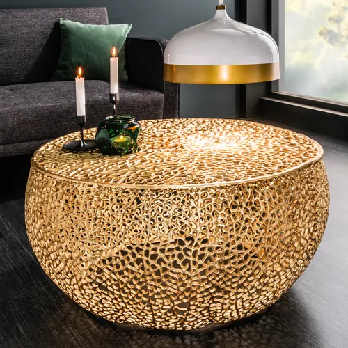 riess-ambiente Couchtisch ABSTRACT LEAF 80cm gold – Handgefertigter Blickfang - Couchtisch aus hochwertiger Metall-Aluminium-Legierung, handgefertigt mit einzigartigem Blättermuster. Ein elegantes Unikat, das jedem Wohnzimmer einen Hauch von Extravaganz verleiht.
