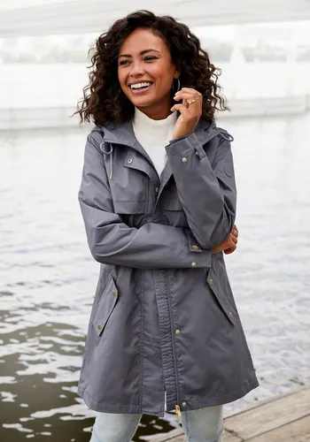 Damen Outdoorjacke FRENCH CONNECTION, Blau, Gr. S (36/38) - Stylische Outdoorjacke von French Connection, aus 100% Baumwolle, mit regulierbarer Kapuze und praktischen Zipper-Taschen – ideal für lässige Freizeitlooks.