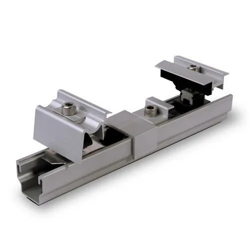 K2 Systems Handmuster WallPV 2004468 - Praktisches Handmuster WallPV MultiRail Clamp von K2 Systems, ideal für die Planung und Montage von PV-Anlagen. Kompakt und einfach zu handhaben.