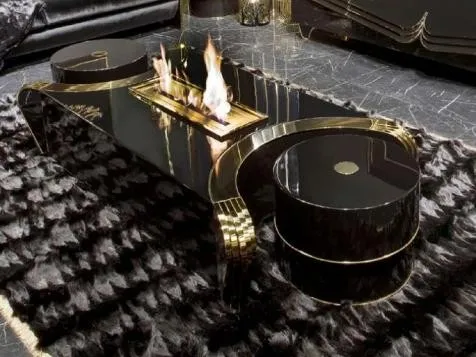 Exklusiver Schwarzer Designer Couchtisch für modernes Wohnen - Eleganter Couchtisch in Schwarz & Gold, verspiegelte Oberfläche, Maße: 173 x 94 x 35 cm. Ideal für stilvolle Wohnzimmer, mit 2 Jahren Herstellergarantie und modernem Design.