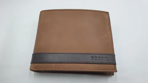 Fossil Herren Brieftasche Quinn aus 100% Leder - Herren-Geldbörse im Bifold-Design, mit 8 Kartenfächern und praktischem Münzfach für optimale Organisation und Stil.